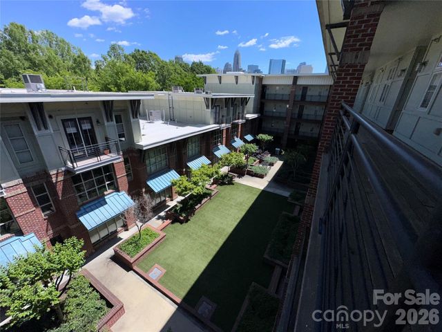 1101 W 1st Street, Charlotte, NC 28202