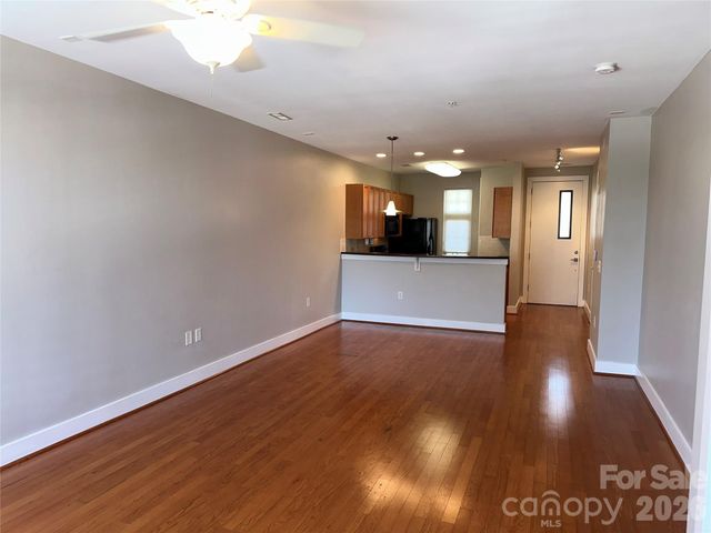 1101 W 1st Street, Charlotte, NC 28202