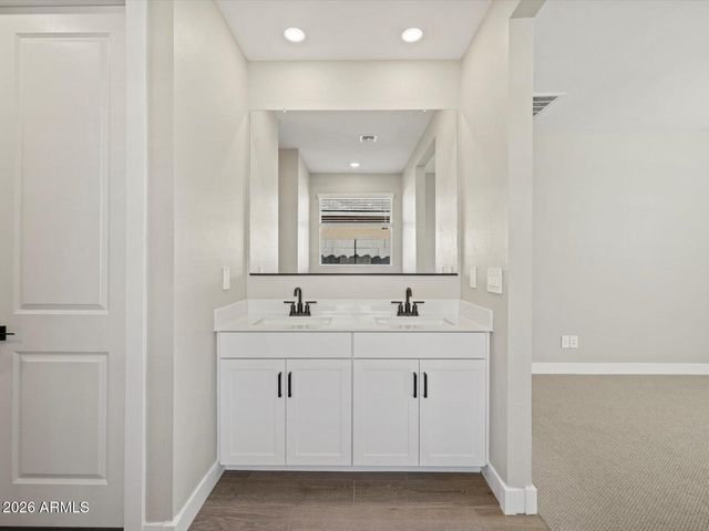 309 W ROCK NEEDLE Trail, Apache Junction, AZ 85120