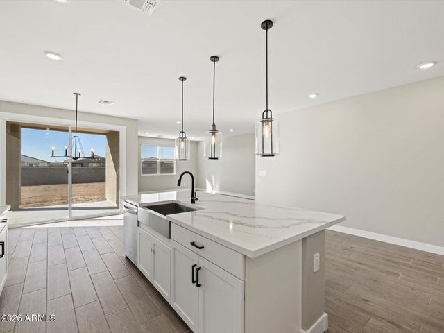 309 W ROCK NEEDLE Trail, Apache Junction, AZ 85120