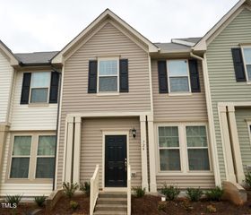 724 Maypearl Lane, Raleigh, NC 27610