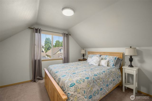726 29th Avenue SE, Puyallup, WA 98374