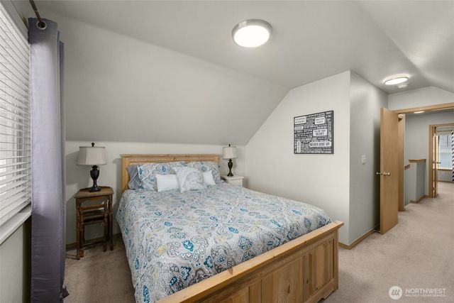 726 29th Avenue SE, Puyallup, WA 98374