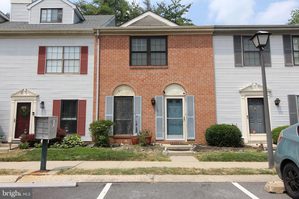 9 FILLMORE PL, Lawrenceville, NJ 08648