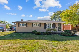23729 Grove Street, St Clair Shores, MI 48080