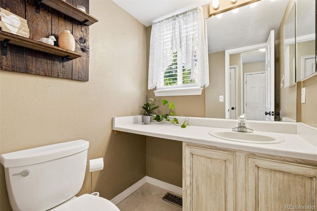 10417 Bellaire Court, Denver, CO 80233