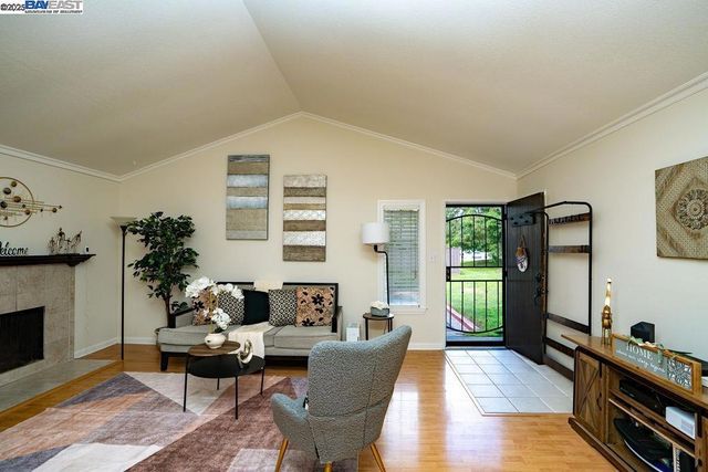 278 Junipero Cmn, Fremont, CA 94536
