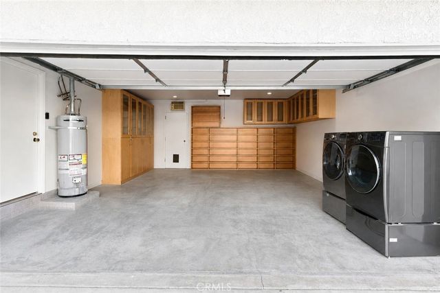 17168 Barneston, Los Angeles, CA 91344
