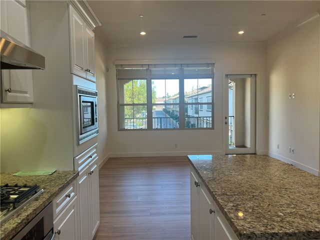 86 Revival, Irvine, CA 92620