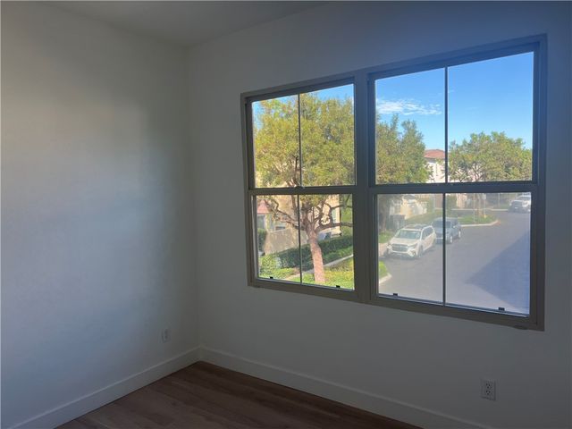 86 Revival, Irvine, CA 92620