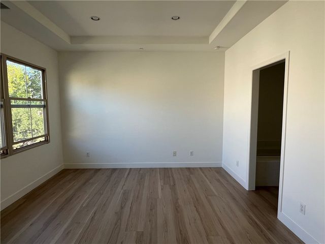 86 Revival, Irvine, CA 92620