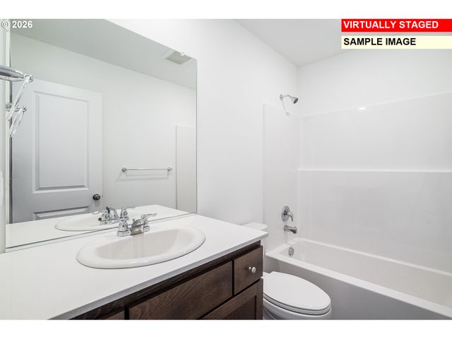 5736 Durst St, Eugene, OR 97402
