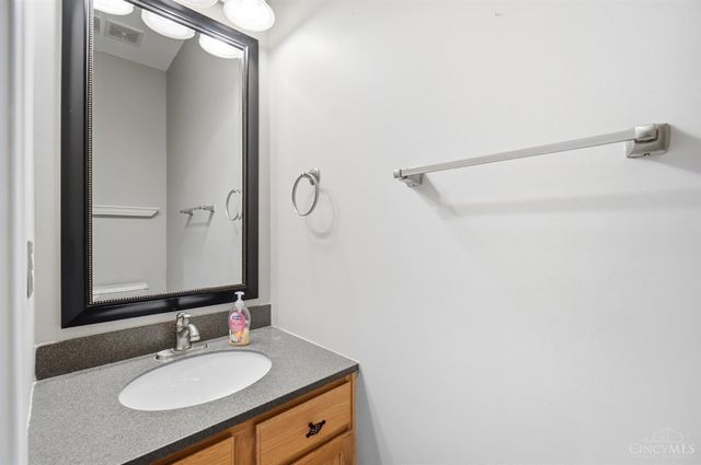6005 Hidden Oaks Court, Hamilton Twp, OH 45039