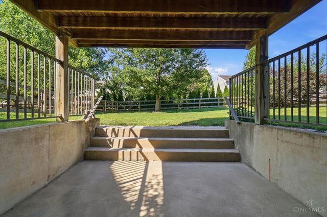 6005 Hidden Oaks Court, Hamilton Twp, OH 45039