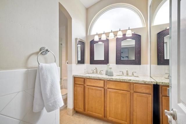 1035 Bridle Path Way, Oceanside, CA 92057