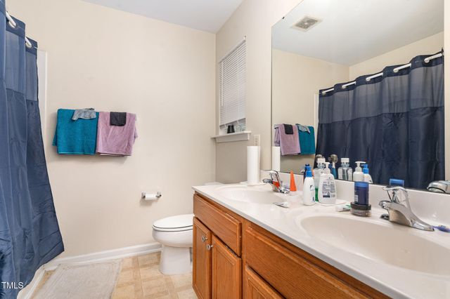 7820 Averette Field Drive, Raleigh, NC 27616