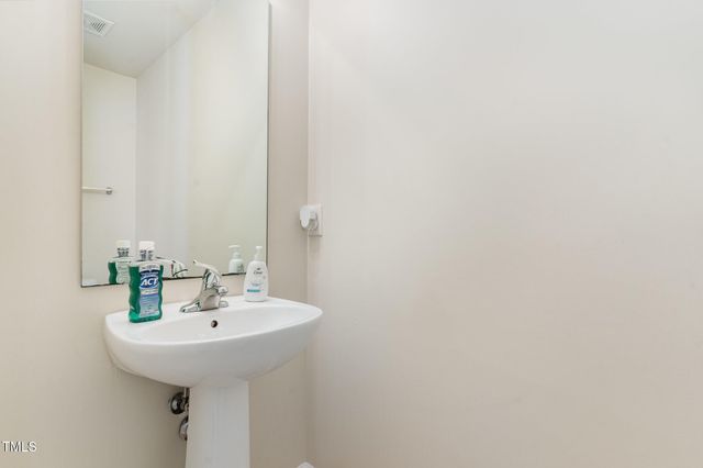 7820 Averette Field Drive, Raleigh, NC 27616