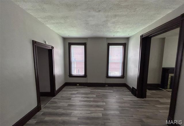 5417-5419 S Broadway, St Louis, MO 63111