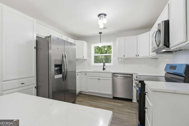 1737 Yellow Street NW, Conyers, GA 30012