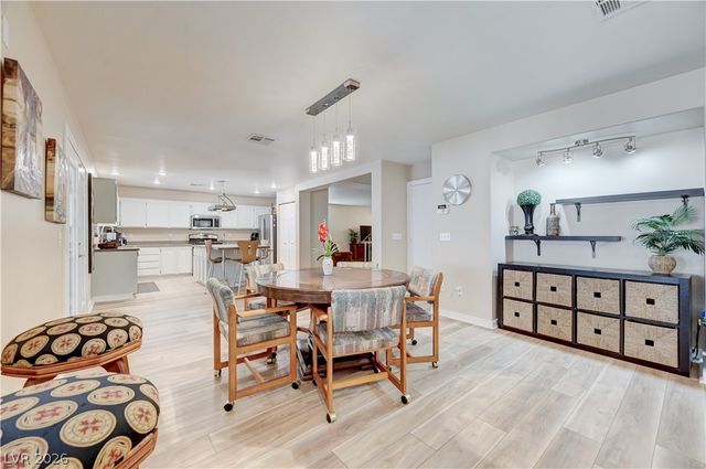 10012 Long Cattle Avenue, Las Vegas, NV 89117