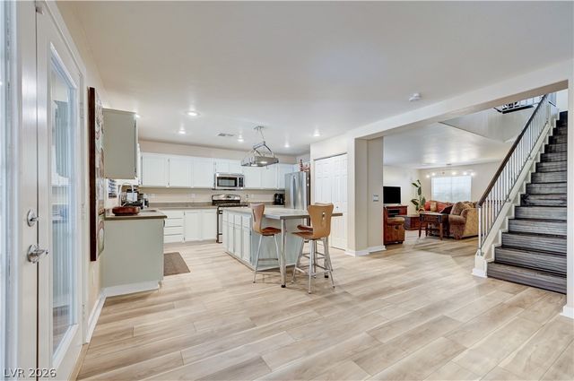 10012 Long Cattle Avenue, Las Vegas, NV 89117