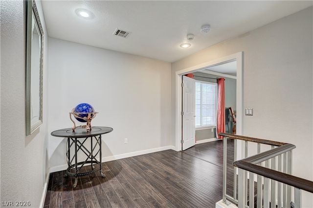10012 Long Cattle Avenue, Las Vegas, NV 89117