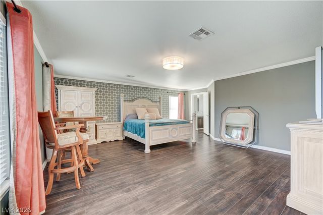 10012 Long Cattle Avenue, Las Vegas, NV 89117