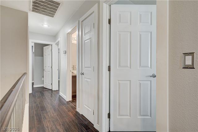 10012 Long Cattle Avenue, Las Vegas, NV 89117