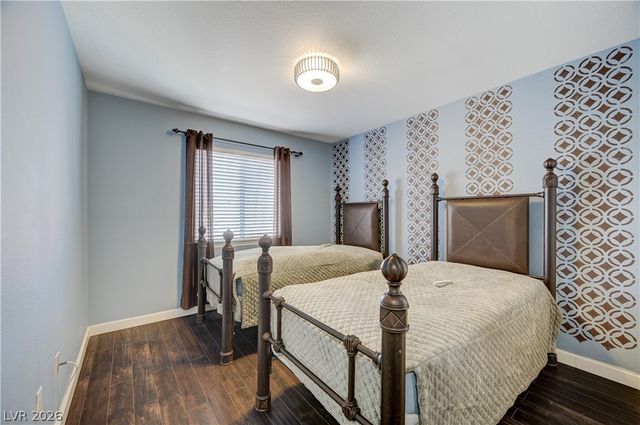 10012 Long Cattle Avenue, Las Vegas, NV 89117