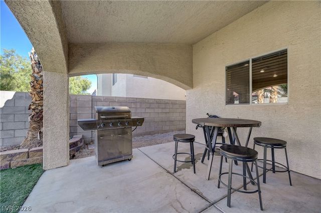 10012 Long Cattle Avenue, Las Vegas, NV 89117