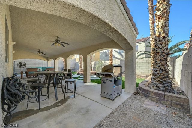 10012 Long Cattle Avenue, Las Vegas, NV 89117