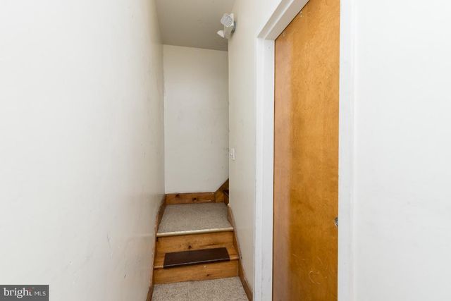 4028 MARKET ST, Philadelphia, PA 19104