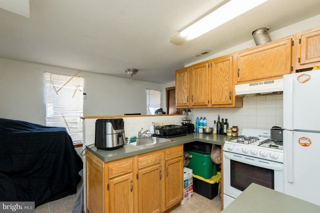 4028 MARKET ST, Philadelphia, PA 19104