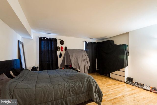4028 MARKET ST, Philadelphia, PA 19104
