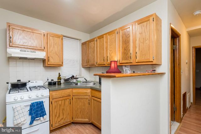 4028 MARKET ST, Philadelphia, PA 19104