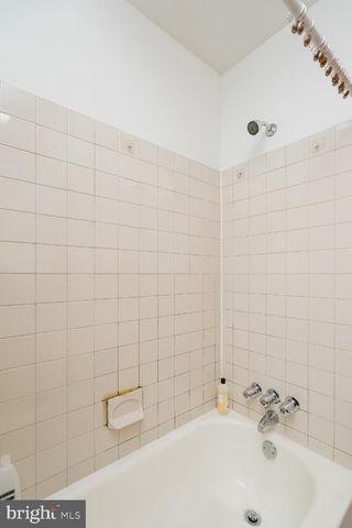 4028 MARKET ST, Philadelphia, PA 19104
