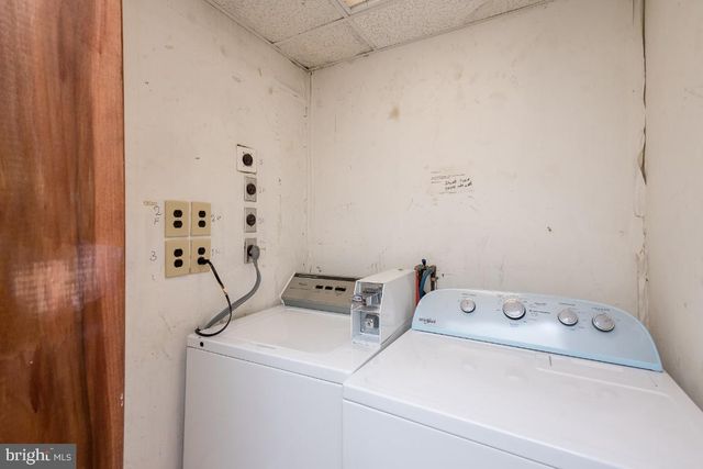 4028 MARKET ST, Philadelphia, PA 19104