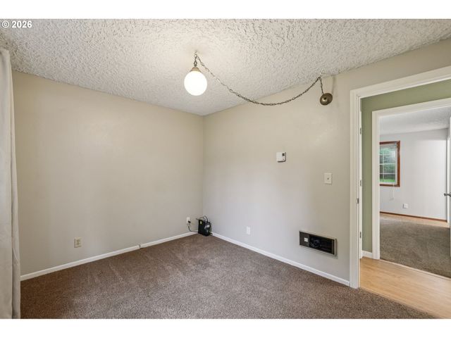 15211 Ne 116TH Ct, Brush Prairie, WA 98606