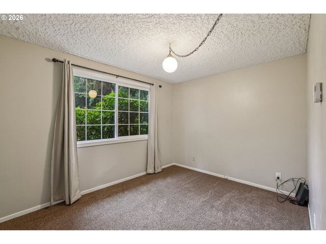 15211 Ne 116TH Ct, Brush Prairie, WA 98606