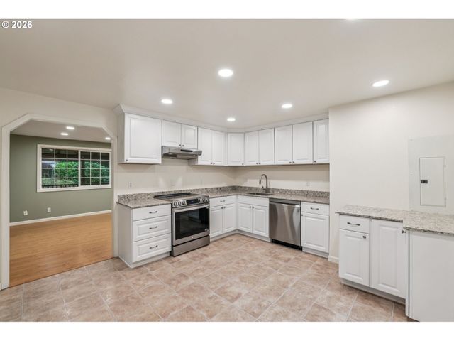 15211 Ne 116TH Ct, Brush Prairie, WA 98606