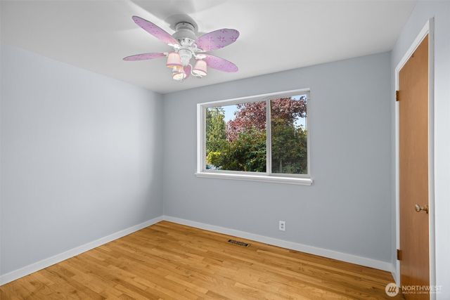 1216 N 172nd Street, Shoreline, WA 98133