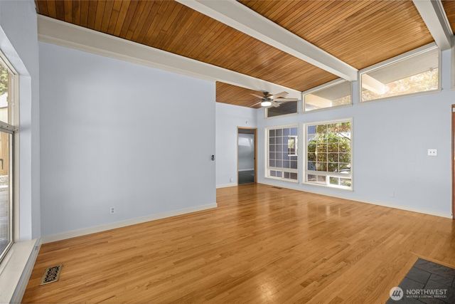 1216 N 172nd Street, Shoreline, WA 98133