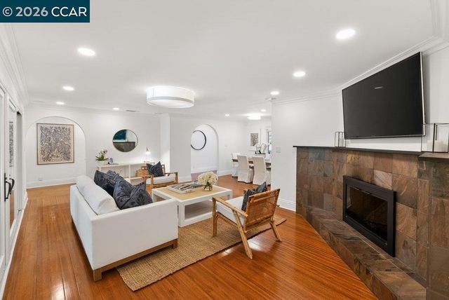 1676 Foothill Park Circle, Lafayette, CA 94549