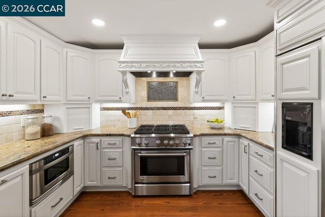 1676 Foothill Park Circle, Lafayette, CA 94549