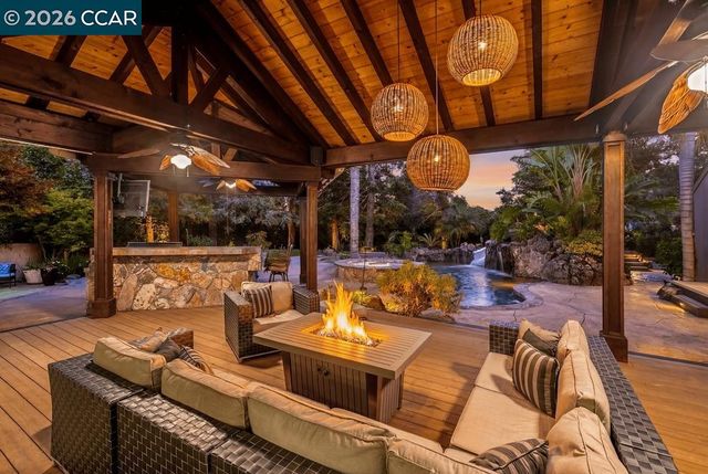 1676 Foothill Park Circle, Lafayette, CA 94549