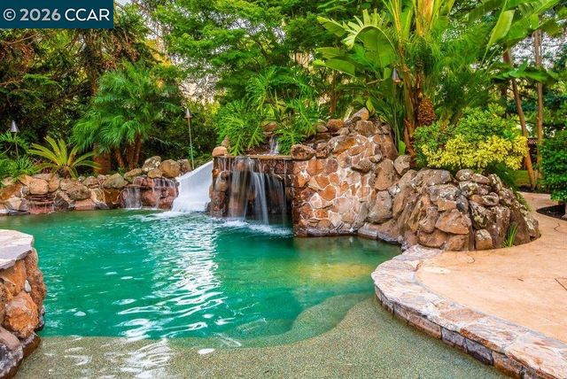 1676 Foothill Park Circle, Lafayette, CA 94549