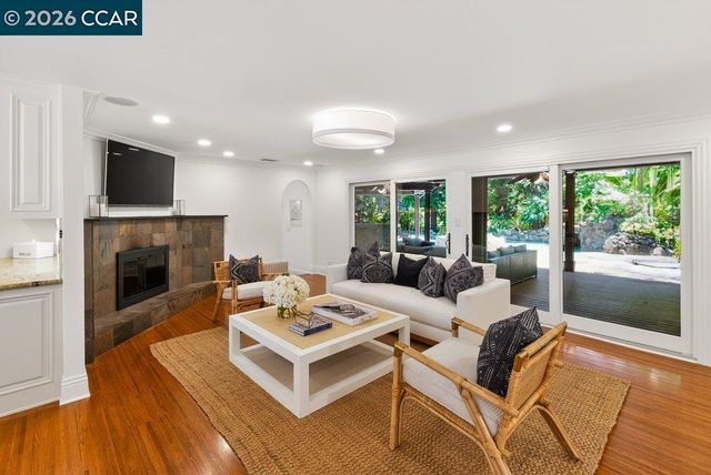 1676 Foothill Park Circle, Lafayette, CA 94549