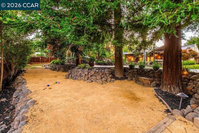 1676 Foothill Park Circle, Lafayette, CA 94549