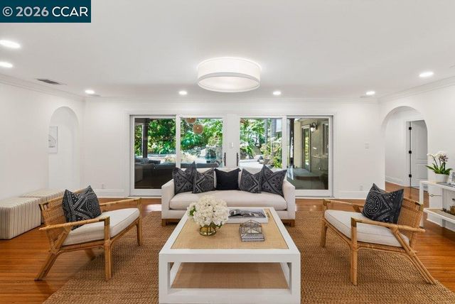 1676 Foothill Park Circle, Lafayette, CA 94549
