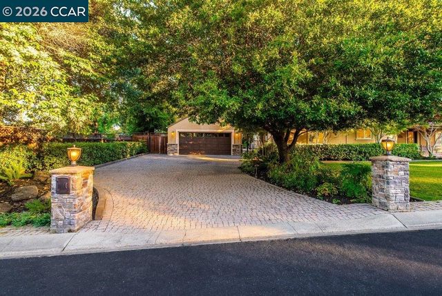 1676 Foothill Park Circle, Lafayette, CA 94549